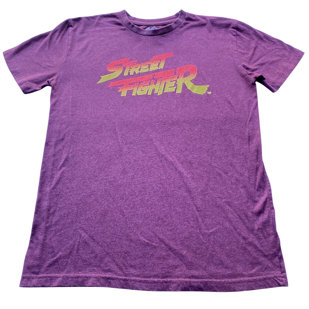 Street Fighter Capcom Graphic T-Shirt Mens Small Purple Embroidered Logo Retro